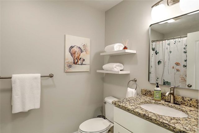 37 Lakeview Avenue, Lincoln, RI 02865