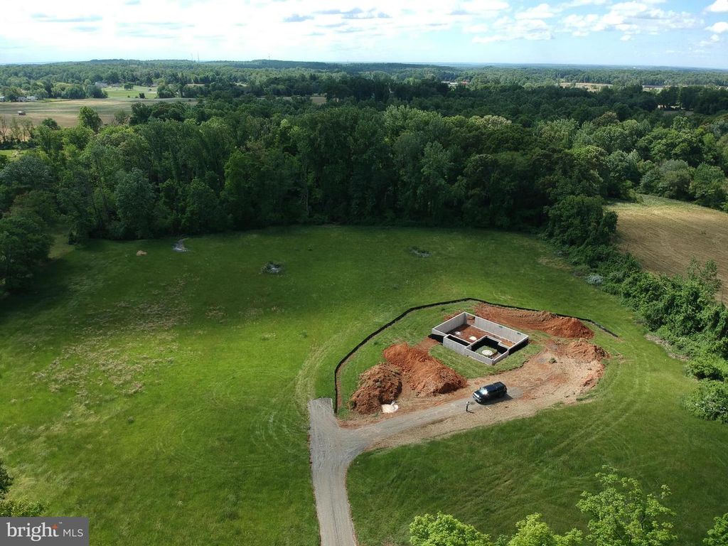 17, Churchville, MD 21028