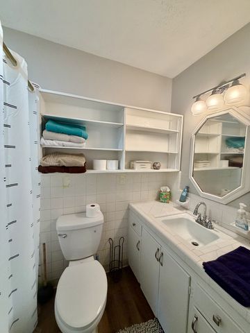 402 Hoffman St, Lawrenceburg, TN 38464