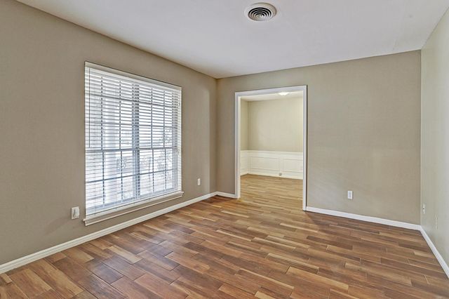 1070 Curtin Street, Houston, TX 77018