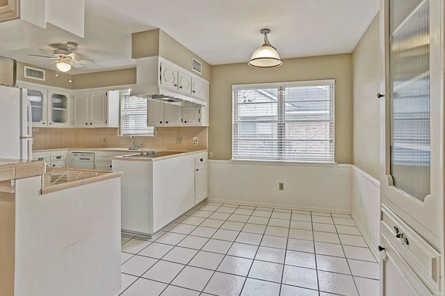 1070 Curtin Street, Houston, TX 77018