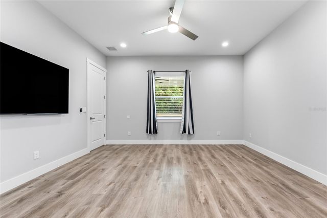 9714 VAN STREET, Tampa, FL 33615