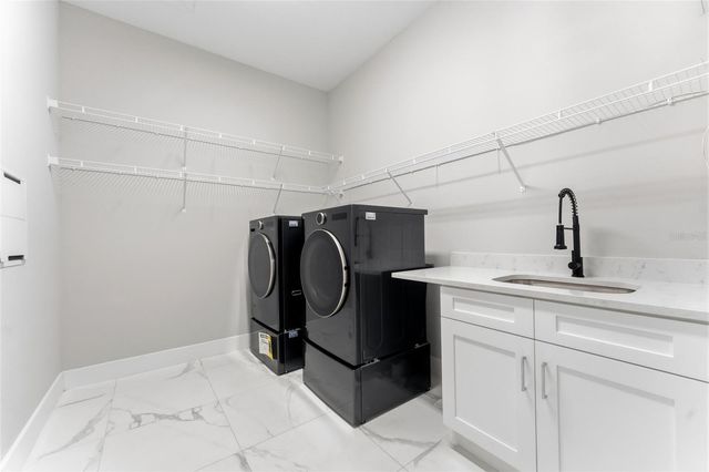 9714 VAN STREET, Tampa, FL 33615