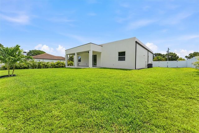 9714 VAN STREET, Tampa, FL 33615
