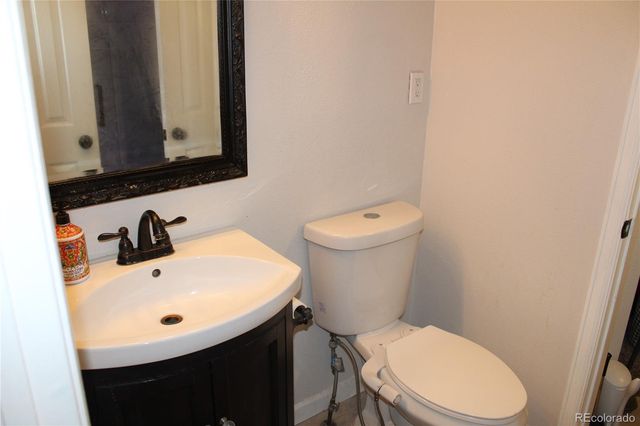 291 S Nome Street, Aurora, CO 80012