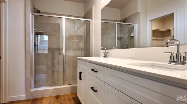 8307 Estes Park Street, Bakersfield, CA 93314