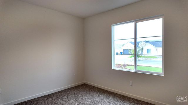 8307 Estes Park Street, Bakersfield, CA 93314