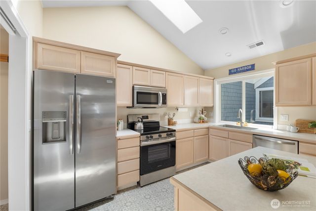 3810 100th Street, Gig Harbor, WA 98332