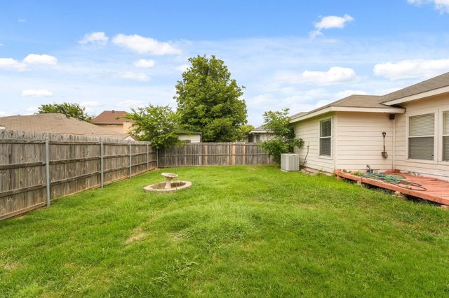 2312 Corral Drive, Fort Worth, TX 76133