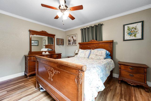 237 Mclemore Drive, Alvin, TX 77511