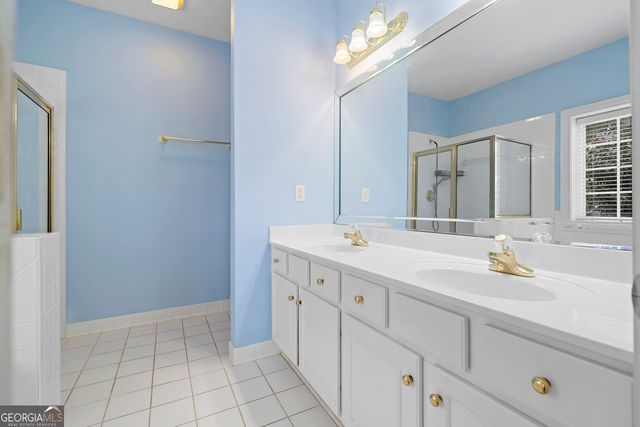 2050 Wildcat Cliffs Way, Lawrenceville, GA 30043