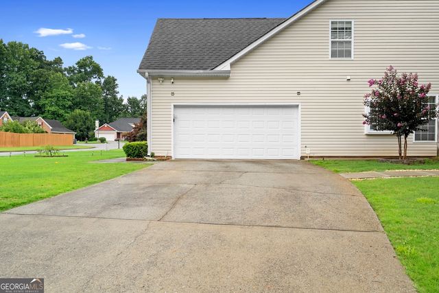 2050 Wildcat Cliffs Way, Lawrenceville, GA 30043