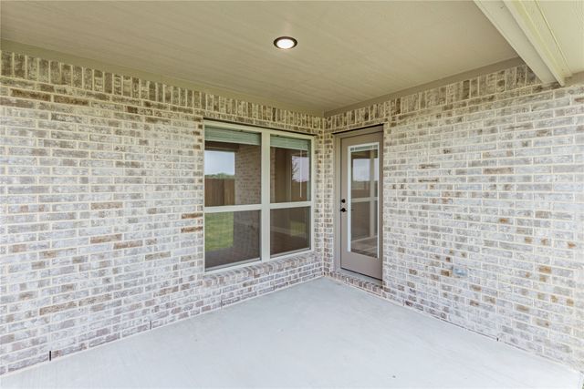 3348 Hollow Falls Place, Mesquite, TX 75181