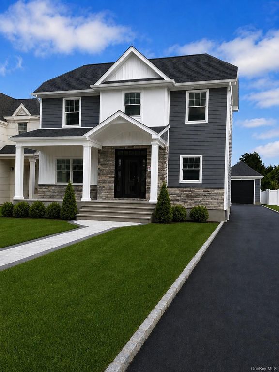 172 Searingtown Road, Albertson, NY 11507 — exterior