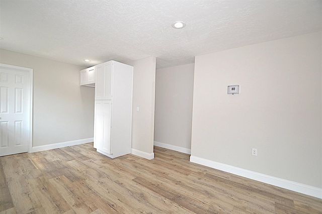 911 Whitaker Avenue, Pasadena, TX 77506