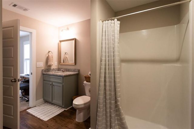 301 Savannah Drive, Mansfield, GA 30055