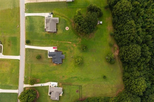 301 Savannah Drive, Mansfield, GA 30055
