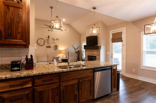 301 Savannah Drive, Mansfield, GA 30055