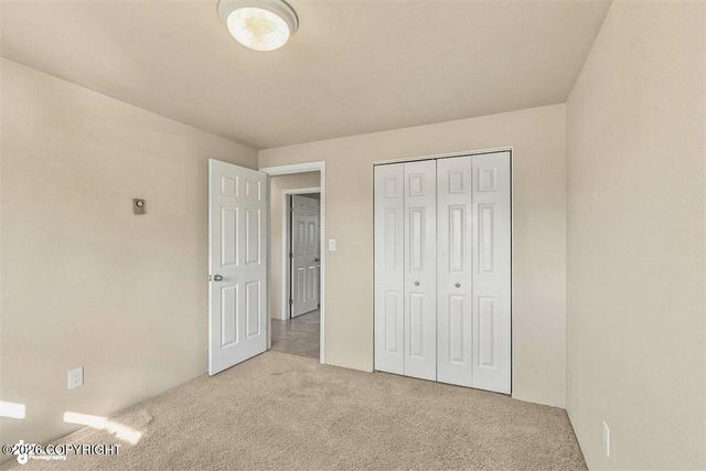2307 W 32nd Avenue, Anchorage, AK 99517