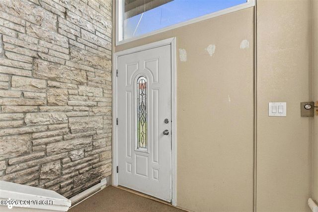 2307 W 32nd Avenue, Anchorage, AK 99517