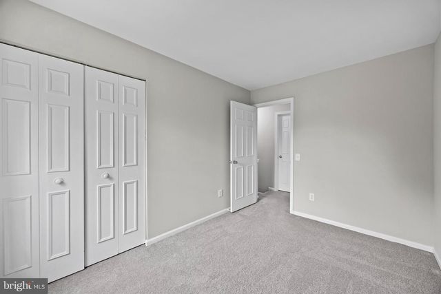 6022 WESTBOURNE PL, Centreville, VA 20120