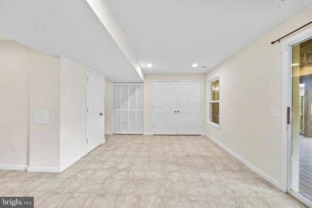 6022 WESTBOURNE PL, Centreville, VA 20120