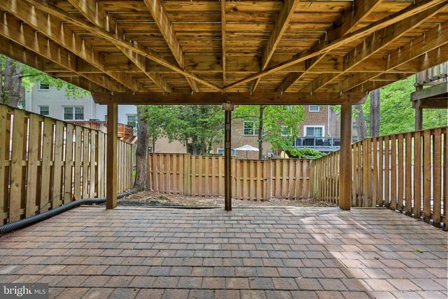6022 WESTBOURNE PL, Centreville, VA 20120