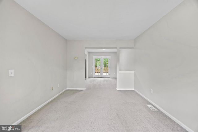 6022 WESTBOURNE PL, Centreville, VA 20120