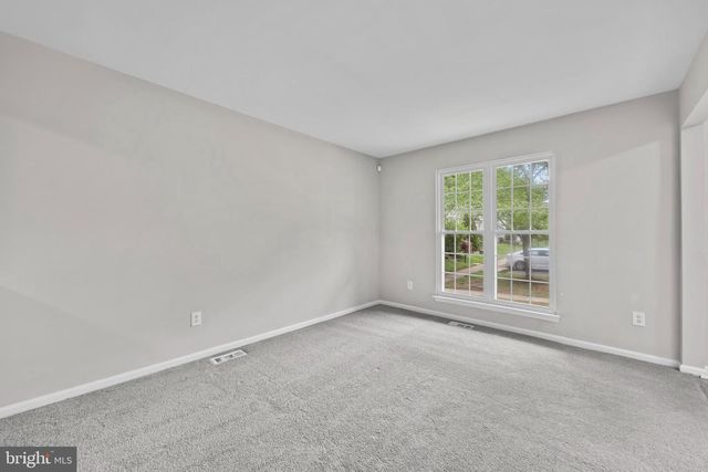 6022 WESTBOURNE PL, Centreville, VA 20120