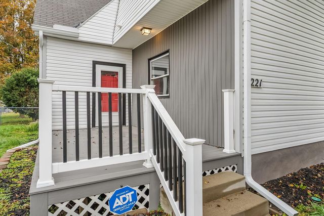 221 S Yale Avenue, Columbus, OH 43222