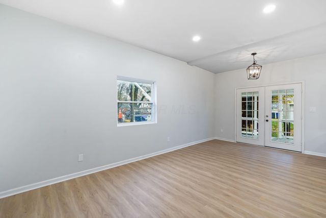 221 S Yale Avenue, Columbus, OH 43222