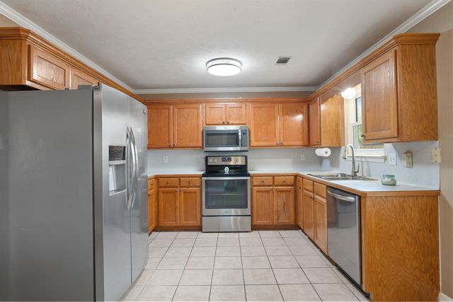19 Buttercup Lane, Cabot, AR 72023