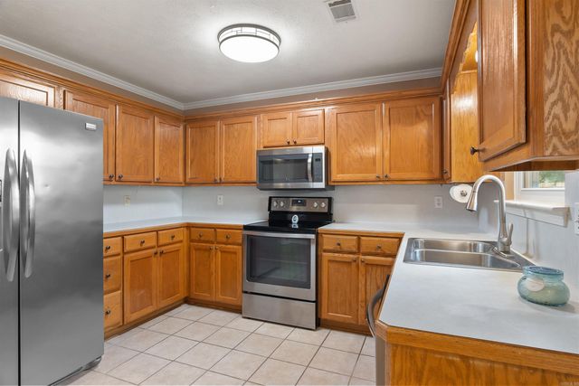 19 Buttercup Lane, Cabot, AR 72023