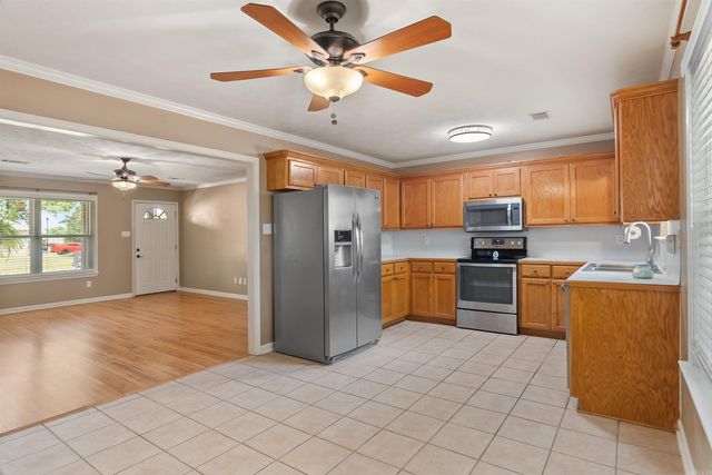 19 Buttercup Lane, Cabot, AR 72023