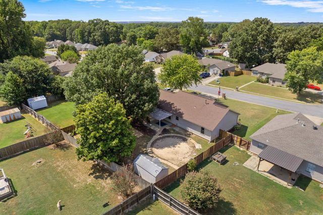 19 Buttercup Lane, Cabot, AR 72023