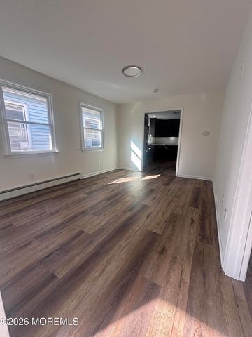 25 Oceanview Avenue Front, Keansburg, NJ 07734