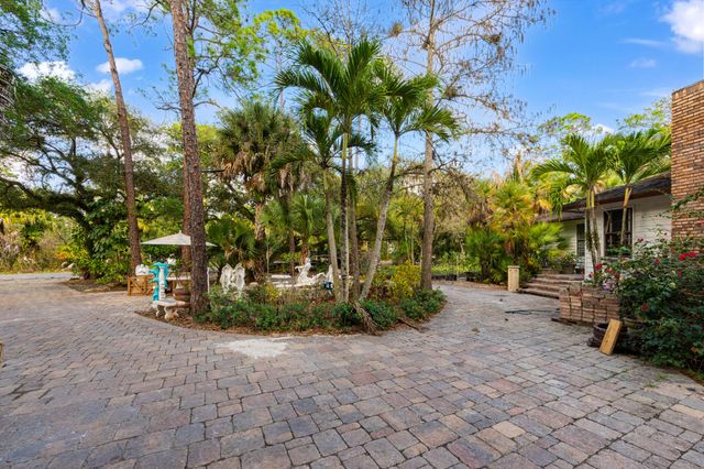 16446 E Aintree Drive, The Acreage, FL 33470