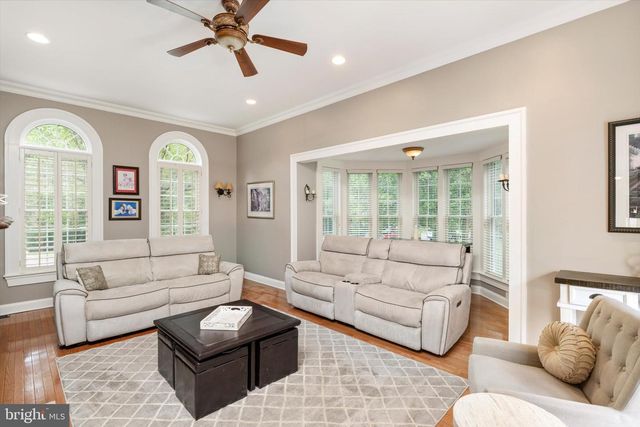 111 LAUREL DR, Robbinsville, NJ 08691