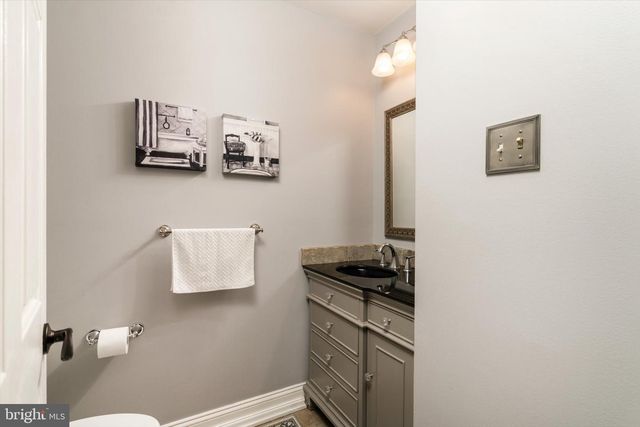 111 LAUREL DR, Robbinsville, NJ 08691