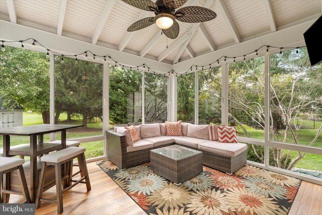111 LAUREL DR, Robbinsville, NJ 08691