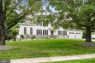 111 LAUREL DR, Robbinsville, NJ 08691