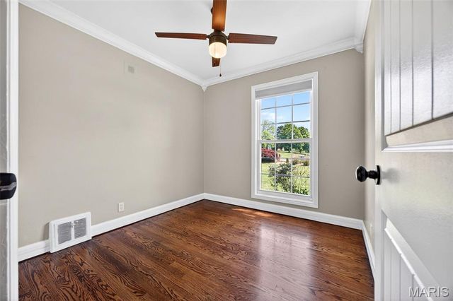 247 Old Ballwin Road, Ballwin, MO 63021