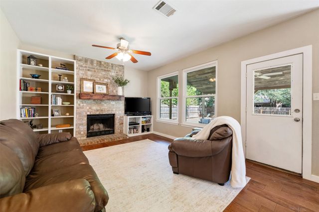 901 Forest TRL, Cedar Park, TX 78613