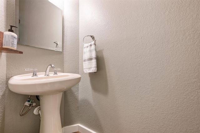 901 Forest TRL, Cedar Park, TX 78613