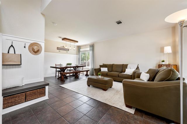 901 Forest TRL, Cedar Park, TX 78613