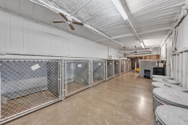 5920 Walnut Creek Drive, Granbury, TX 76049