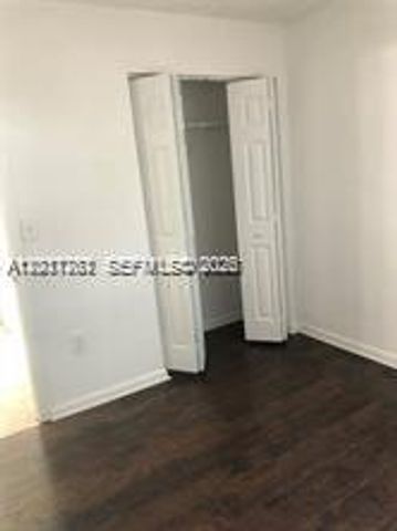 700 NW 19th Ter, Fort Lauderdale, FL 33311