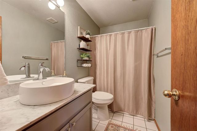 712 SW 153rd Street, Oklahoma City, OK 73170