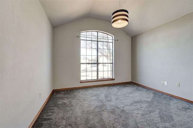 712 SW 153rd Street, Oklahoma City, OK 73170