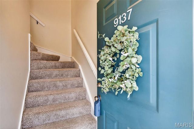 9137 Wrenwood Lane, Brentwood, MO 63144